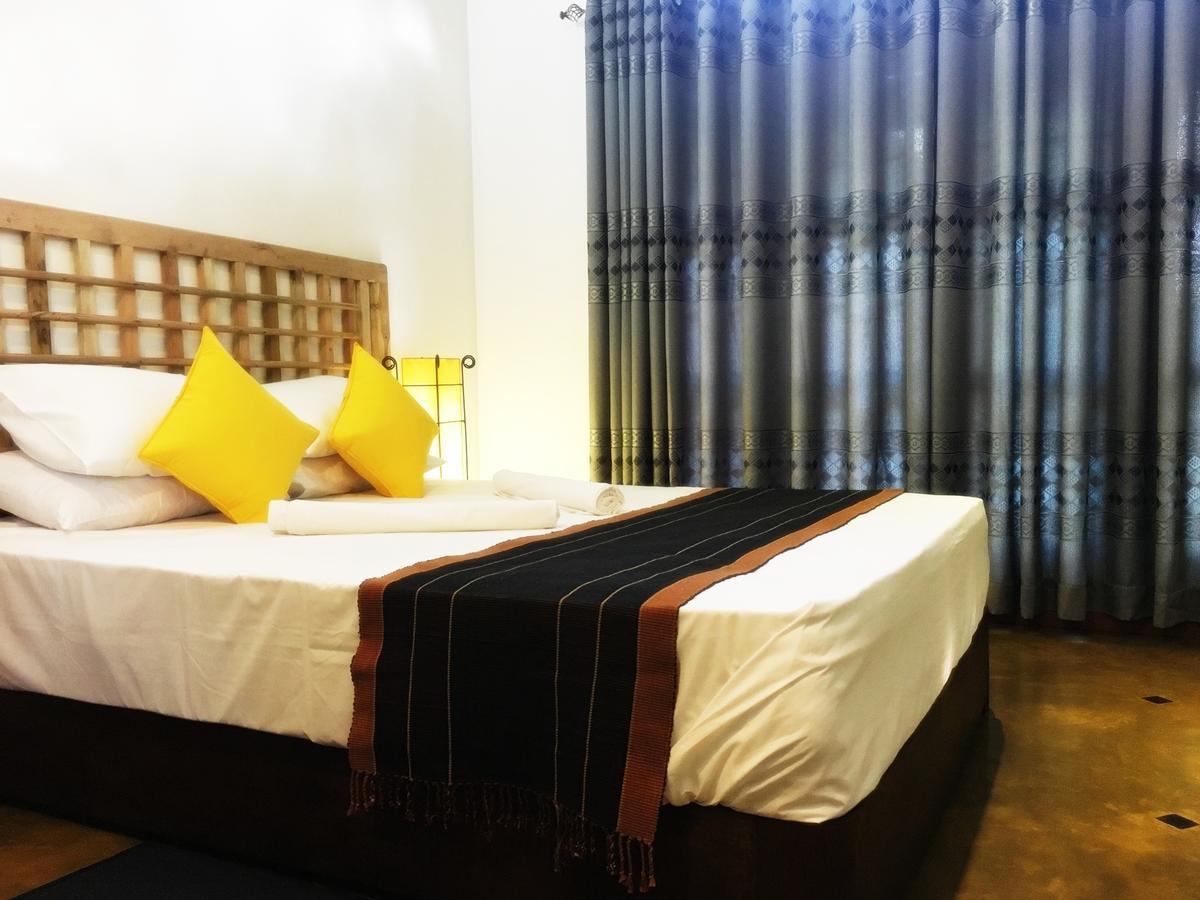 Hotel Gala Addara 담불라 외부 사진