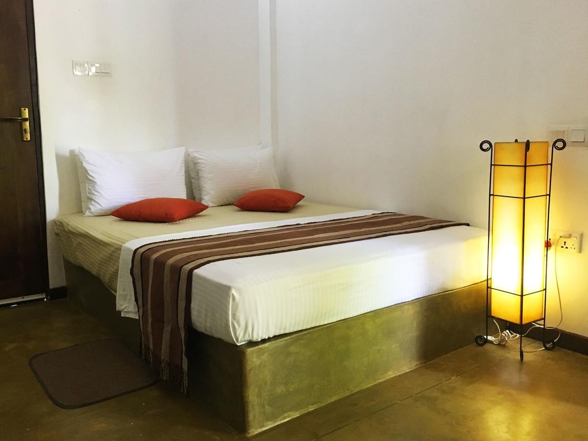 Hotel Gala Addara 담불라 외부 사진